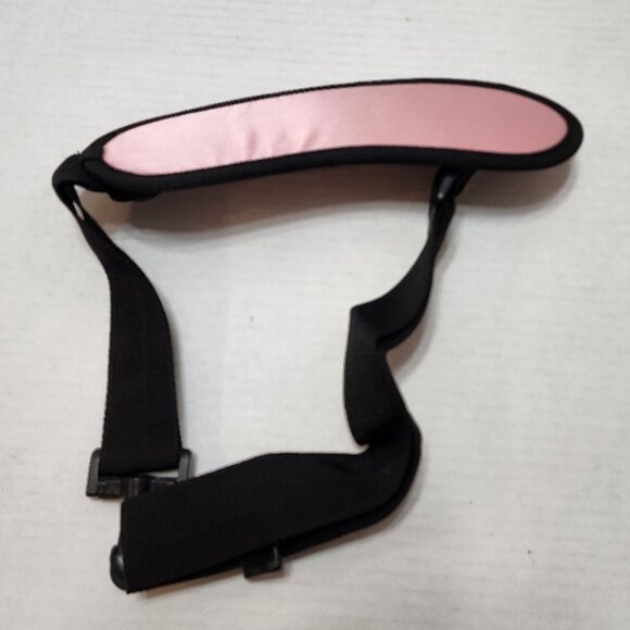 New Adidas Duffle Bag with Shoe Compartment - Pink with Black - Picture 10 of 11